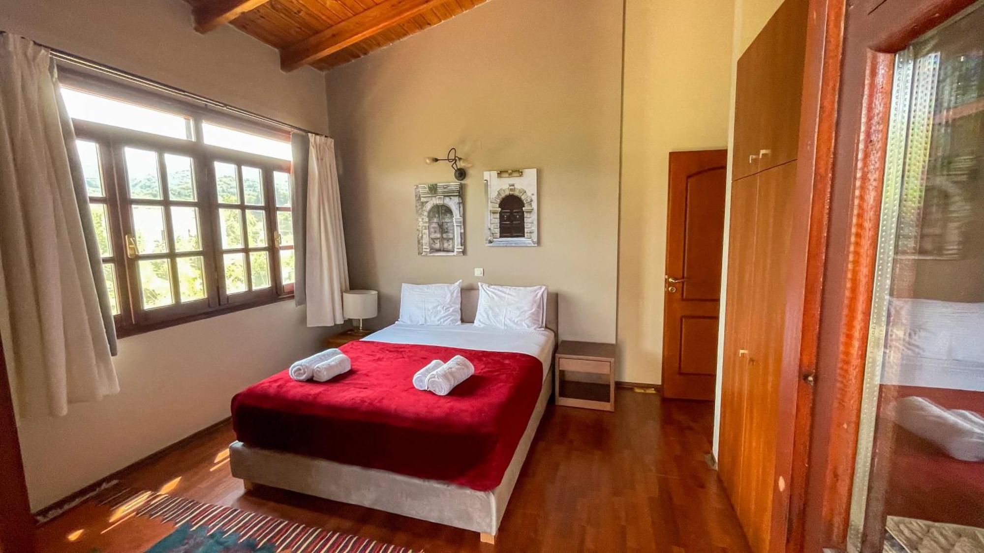 Villa Skine With Private Pool And Garden 干尼亞 外观 照片