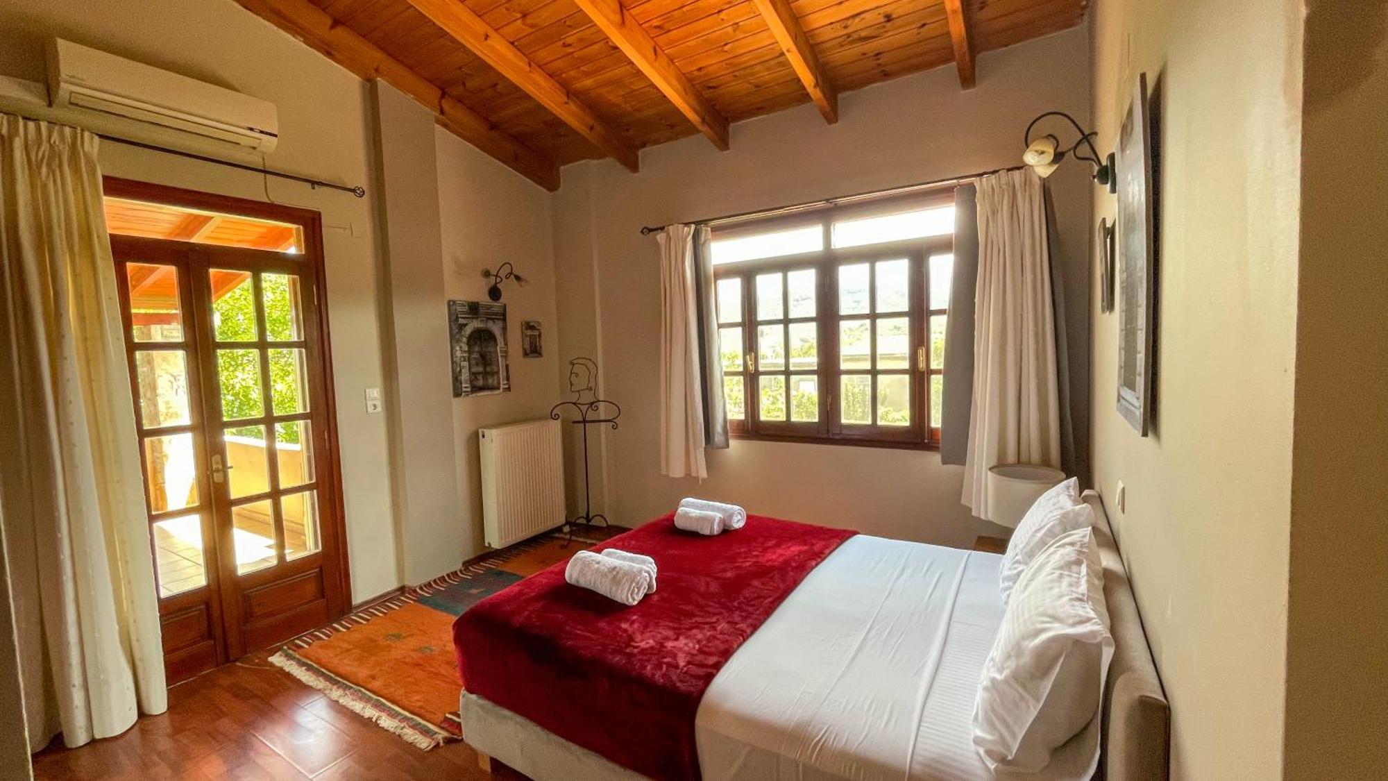Villa Skine With Private Pool And Garden 干尼亞 外观 照片